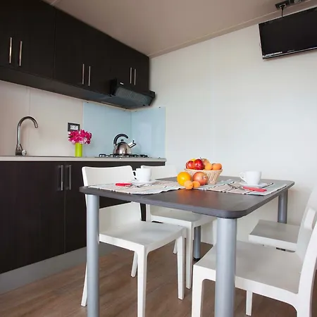 Village Laguna Blu Κάμπινγκ 4*