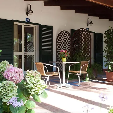 Village Laguna Blu 4*