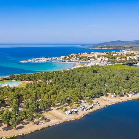 Κάμπινγκ Village Laguna Blu